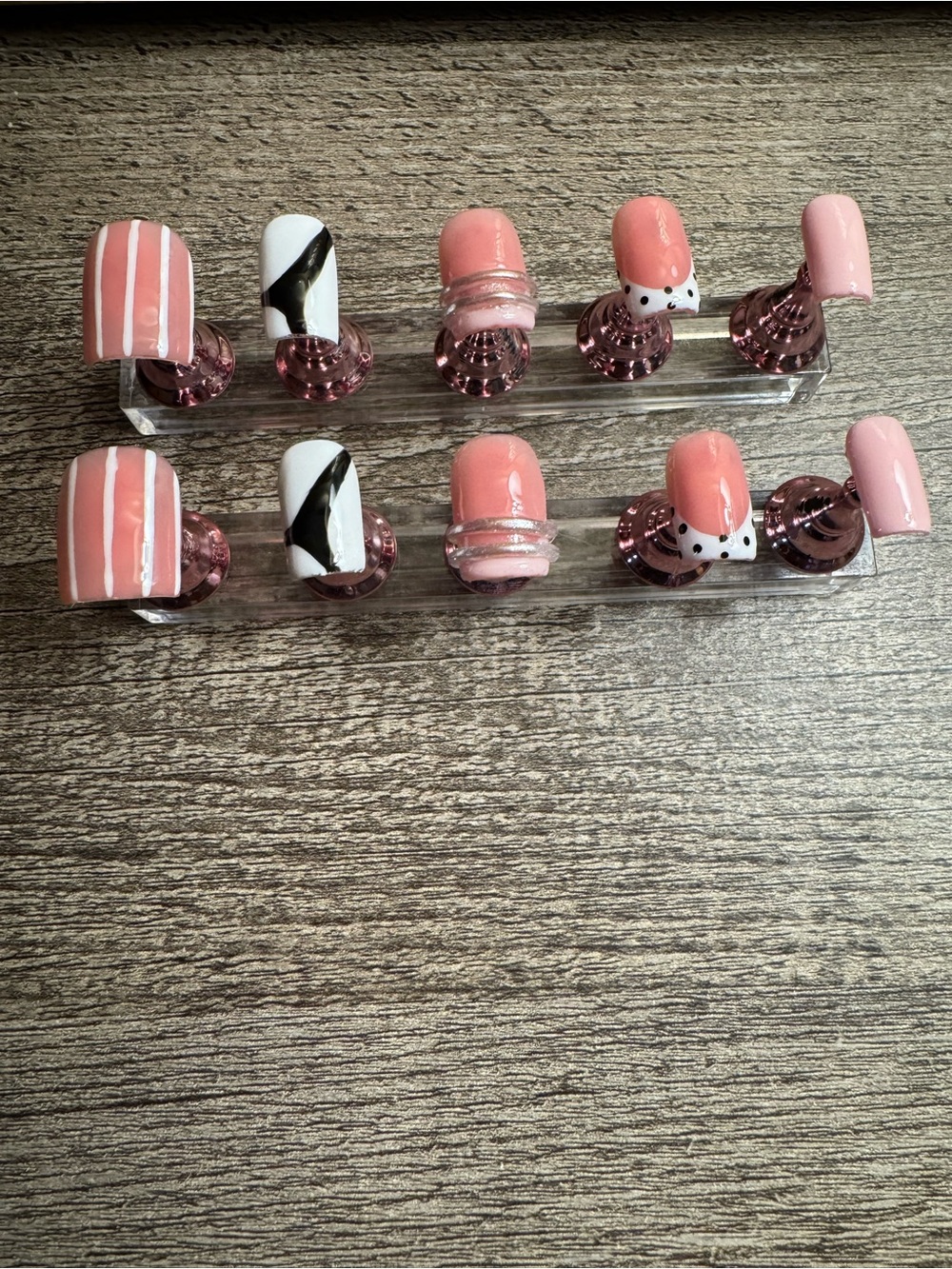 Girls' Pink Patterned Press-On Nail Set
